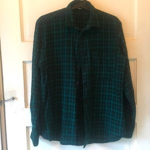 Thick woolen flannel Mens S Womens L long sleeved winter no brand tag PENDLETON?